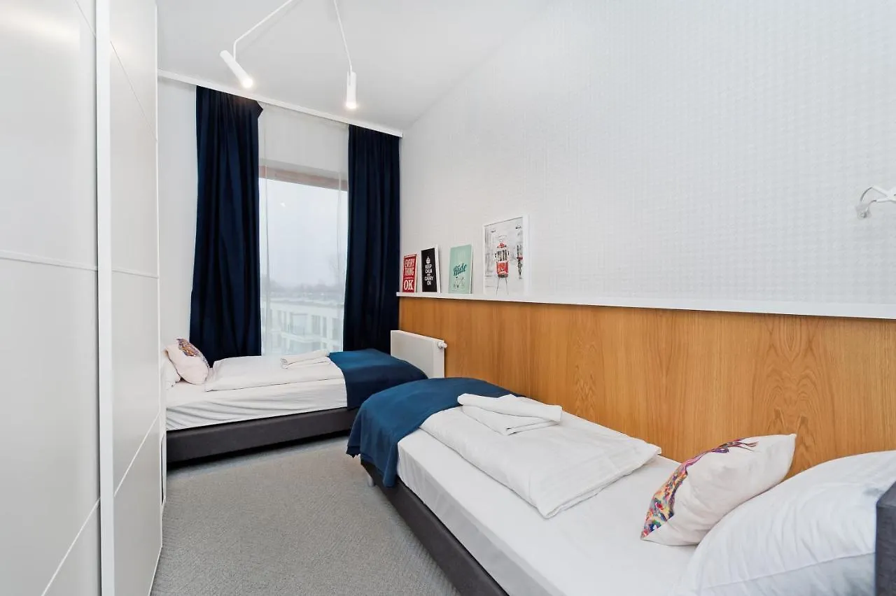 Premium In Novum City Center Near The Train Station By Sun & Snow Krakow Apartment